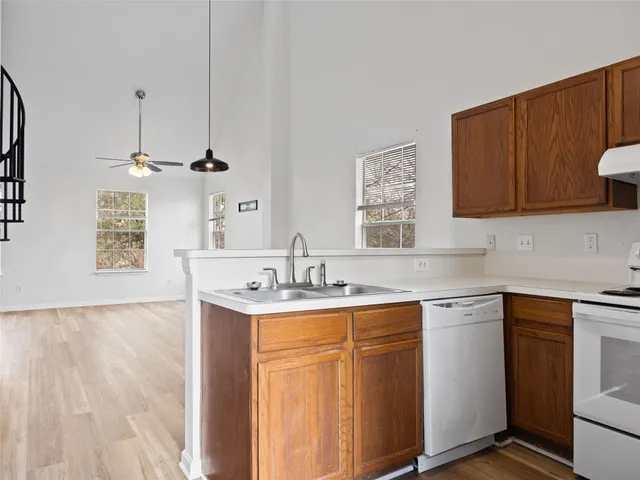 $625,000 | 2908 Whisper Oaks Lane, Georgetown, TX 78628