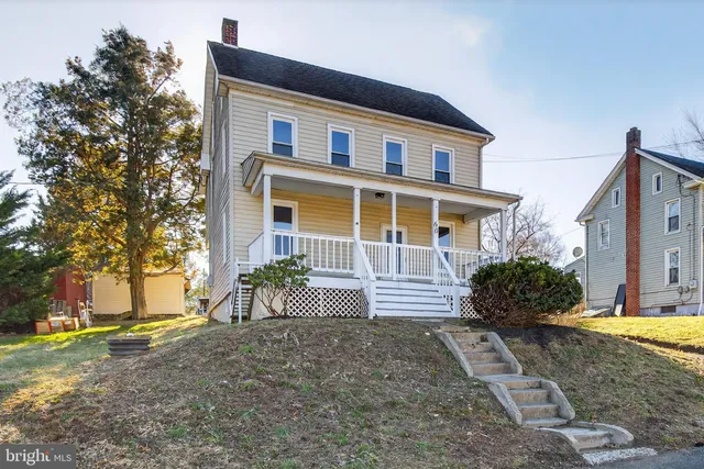 $239,500 | 60 Circle Drive, Red Lion, PA 17356