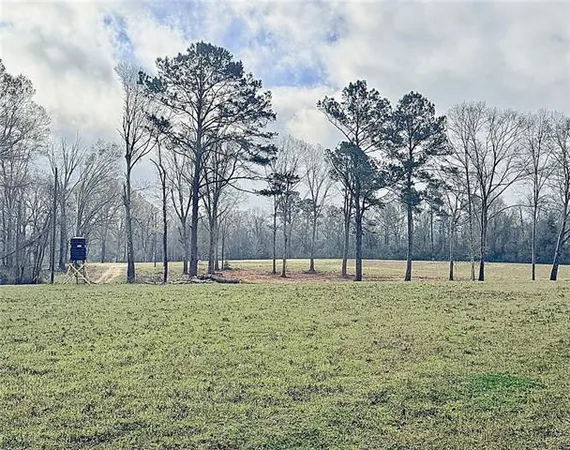 $284,500 | 38090 Emmitt Carter Road, Mount Hermon, LA 70450