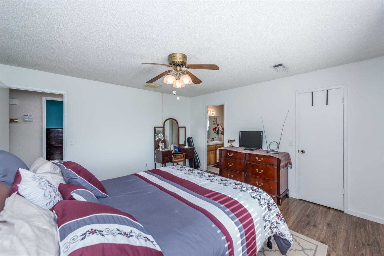 20526 Olympia Road Madera, CA 93638 - Photo 12 of 42 Gallery Image 12