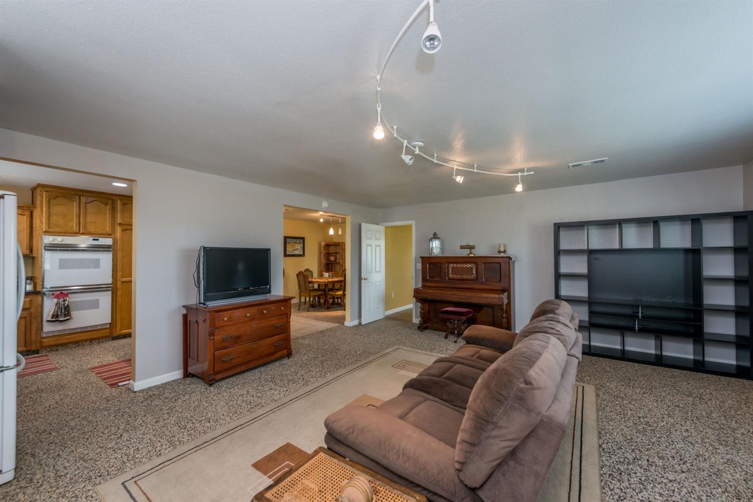 20526 Olympia Road Madera, CA 93638 - Photo 24 of 42 Gallery Image 24