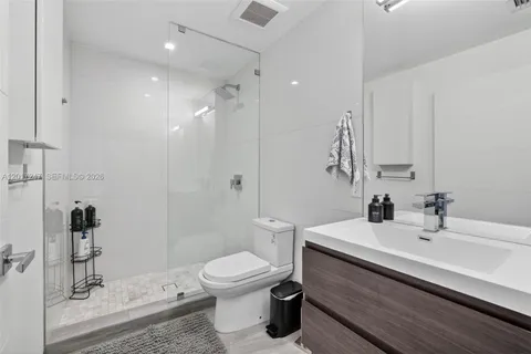 $1,295,000 | 700 Northeast 14th Avenue, Unit 311, Fort Lauderdale, FL 33304