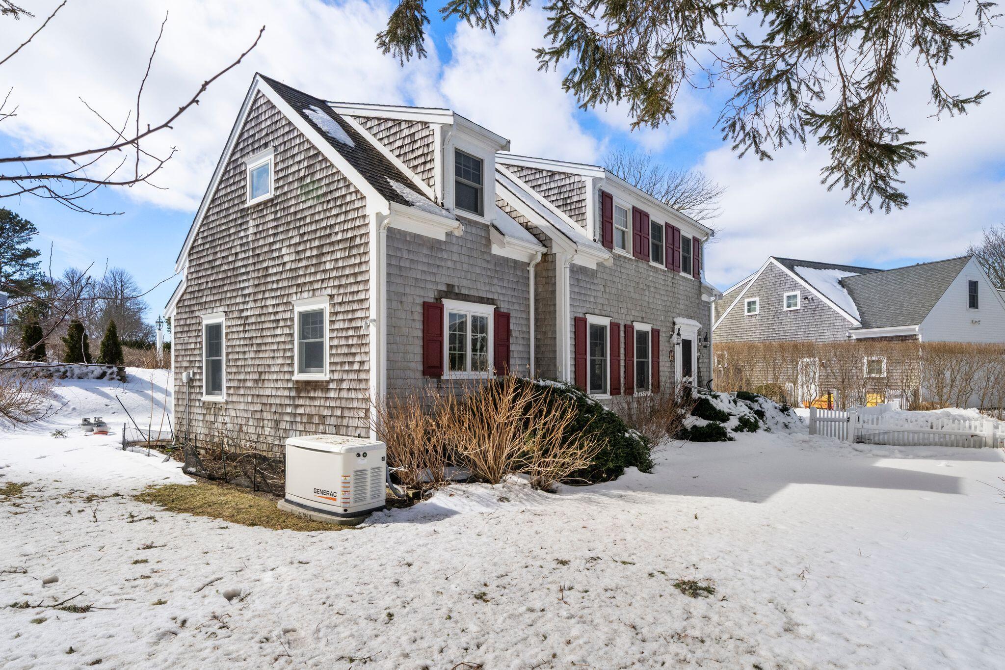 8 Kingsbury Way Chatham, MA 02633 - Photo 3 of 46 DSC09533