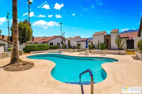 $515,000 | 2330 East Miramonte Circle, Unit C, Palm Springs, CA 92264