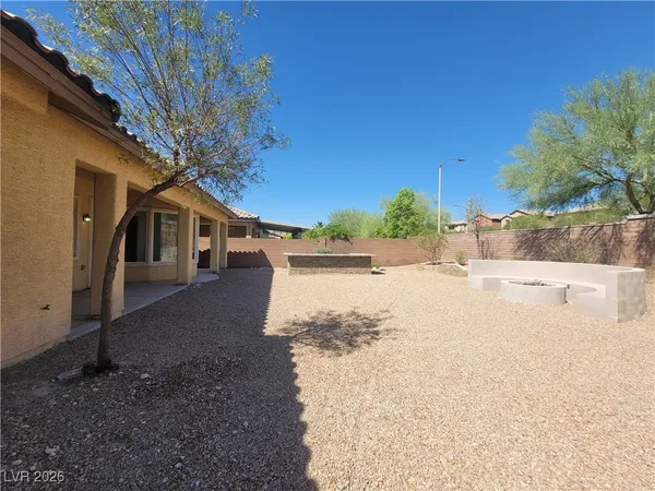 $2,200 | 9338 Wilderness Glen Avenue, Las Vegas, NV 89178