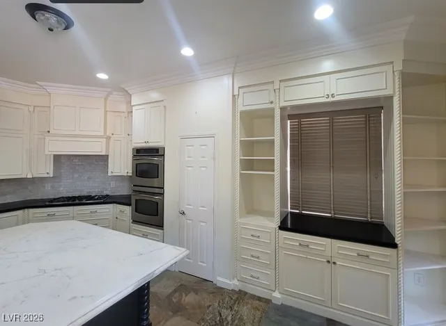 $2,600 | 9338 Wilderness Glen Avenue, Las Vegas, NV 89178