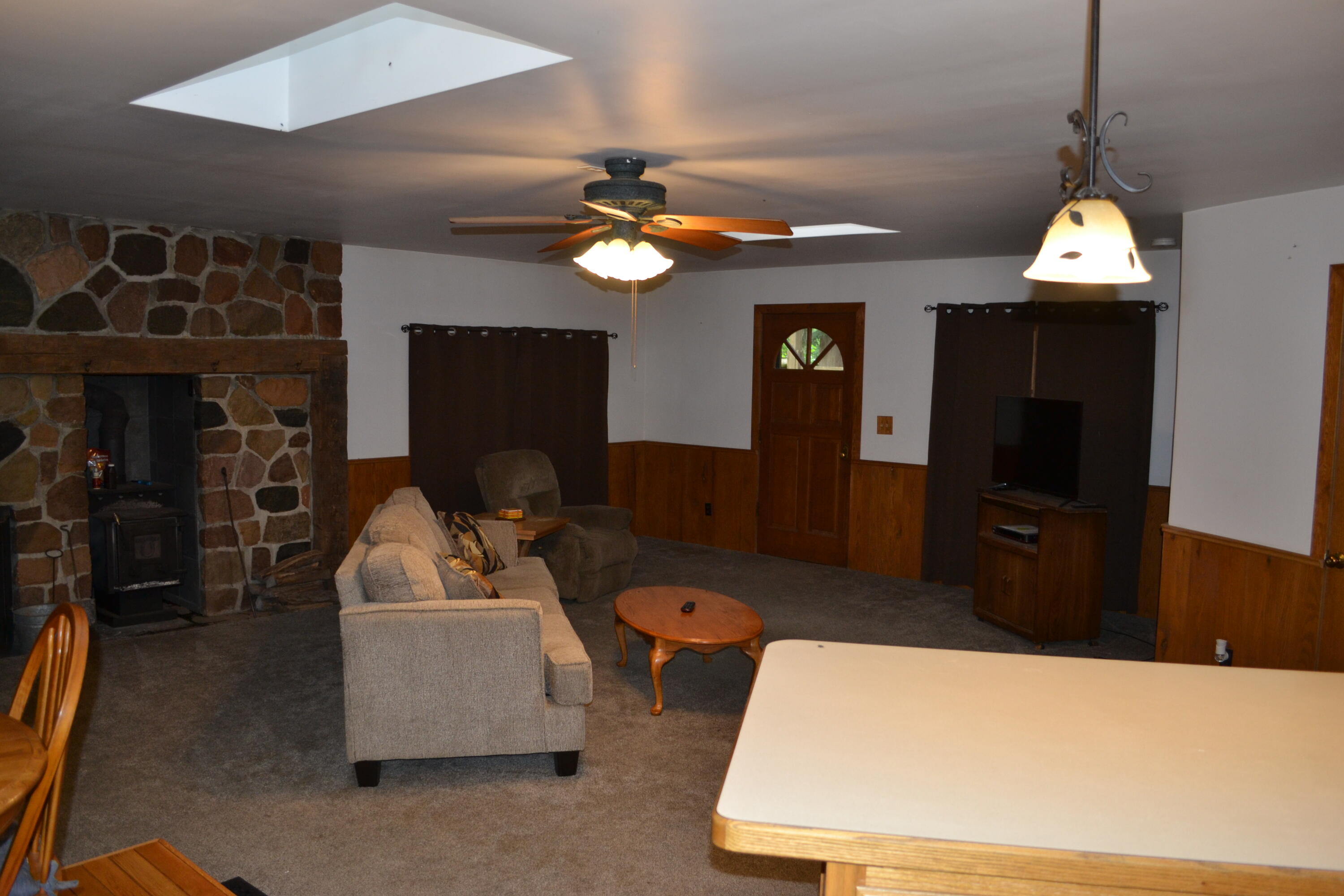 789 Stuart Lake Road Marshall, MI 49068 - Photo 6 of 13 DSC_0821