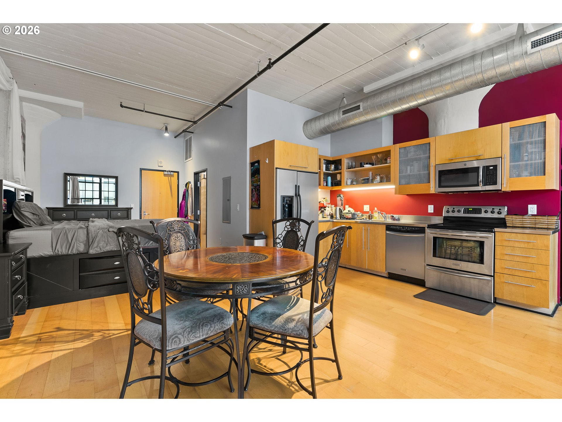 1400 Northwest Irving Street, Unit 402 Portland, OR 97209 - Photo 19 of 35