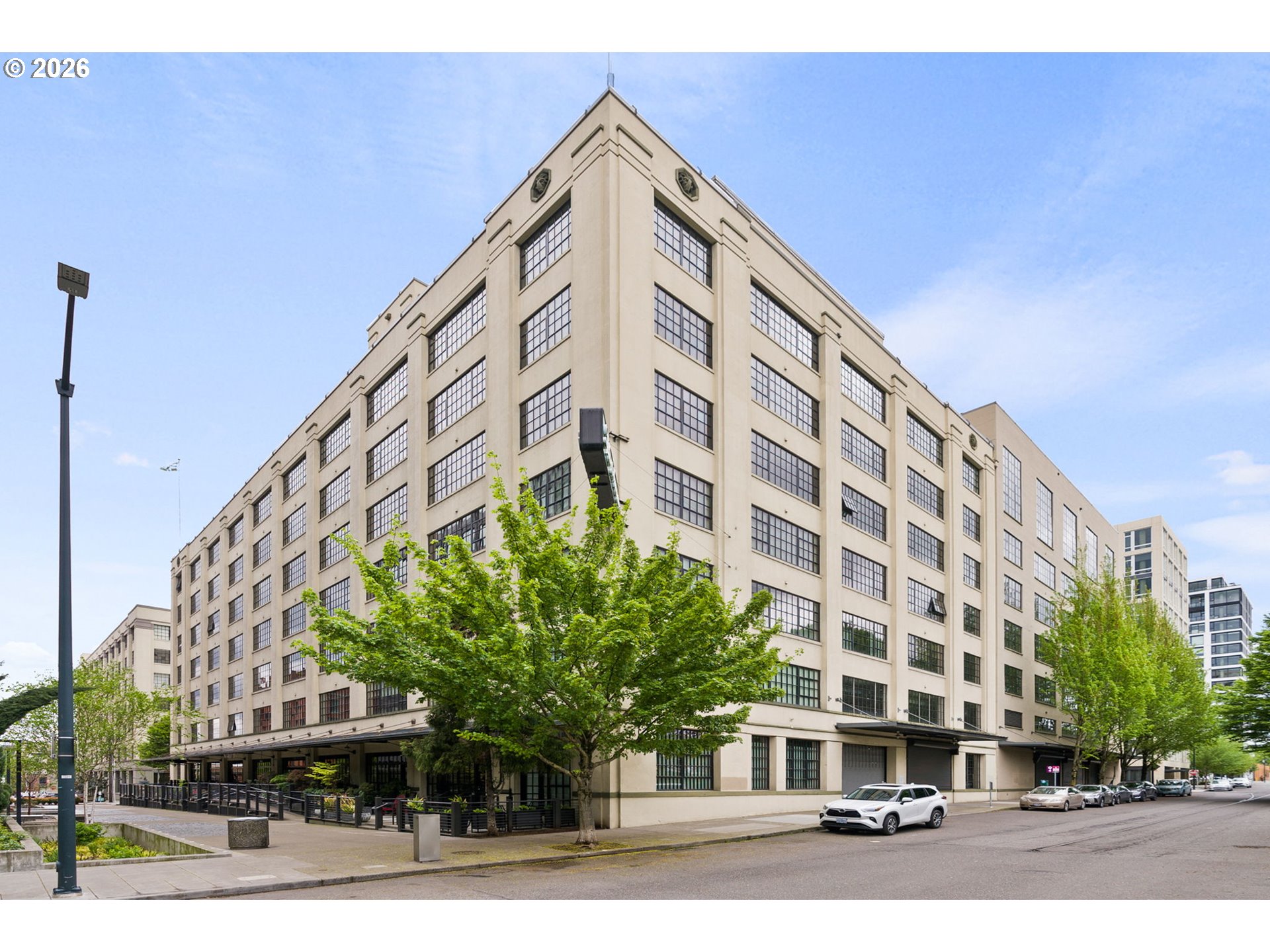 1400 Northwest Irving Street, Unit 402 Portland, OR 97209 - Photo 34 of 35