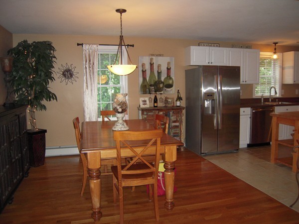 95 Sugar Road Bolton, MA 01740 - Photo 4 of 16
