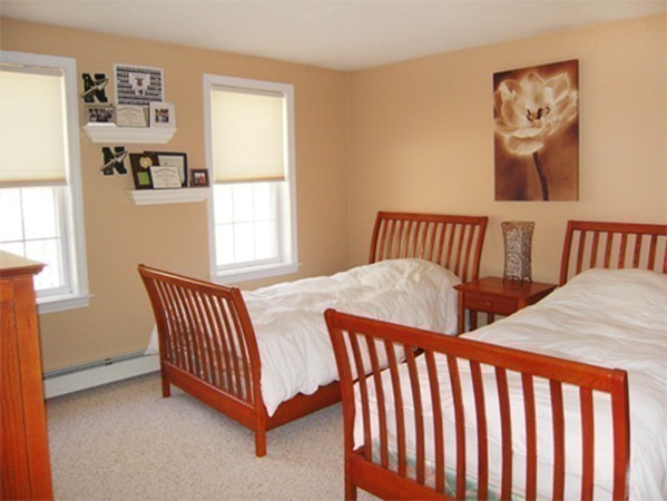 95 Sugar Road Bolton, MA 01740 - Photo 8 of 16