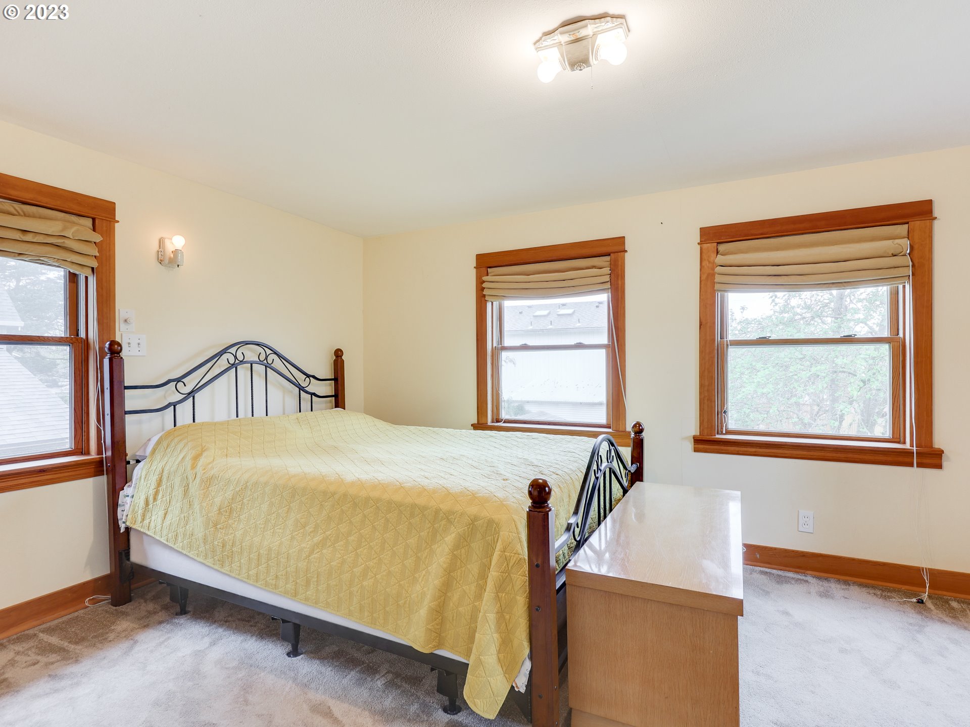 4936 Southeast 76th Avenue Portland, OR 97206 - Photo 23 of 47
