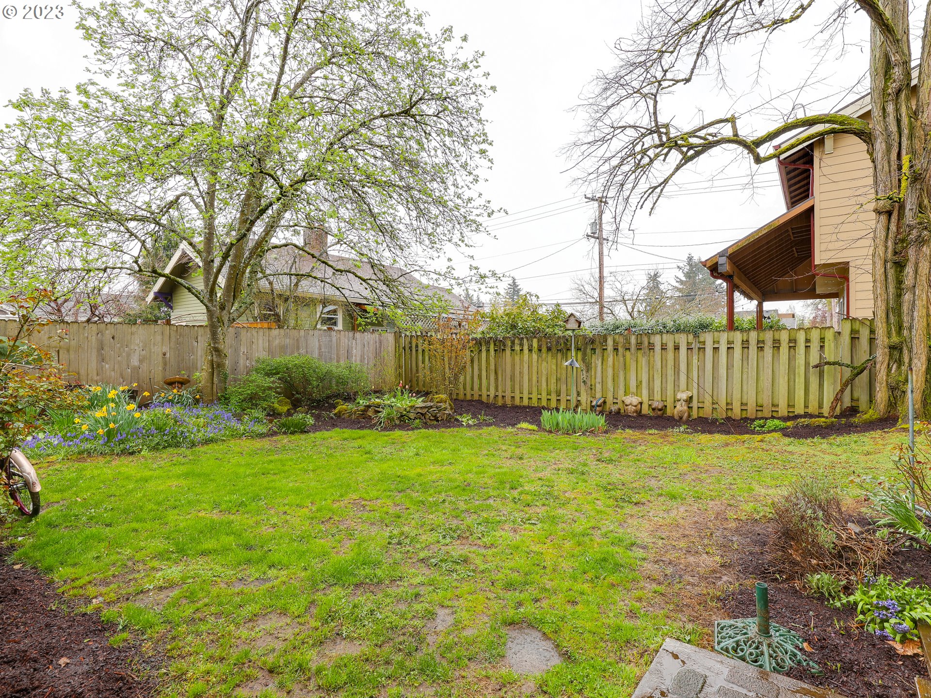 4936 Southeast 76th Avenue Portland, OR 97206 - Photo 37 of 47 a view of a back yard