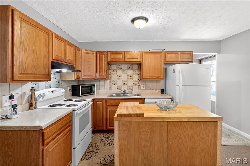 2013 Maple Tree Lane Cahokia, IL 62206 - Photo 11 of 30