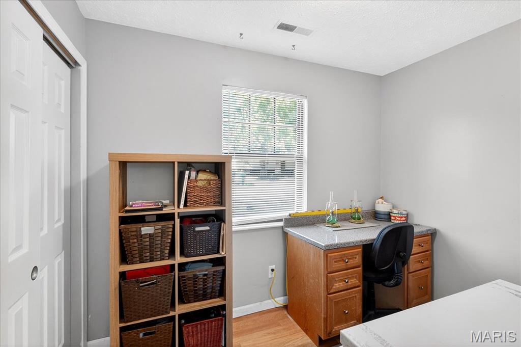 2013 Maple Tree Lane Cahokia, IL 62206 - Photo 17 of 30
