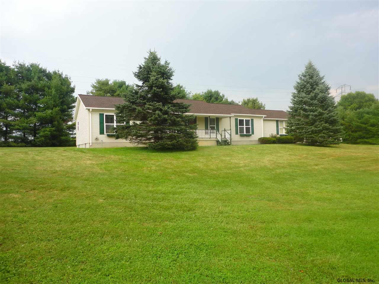 134 Mosher Road Amsterdam, NY 12010 - Photo 2 of 16 Photo 2