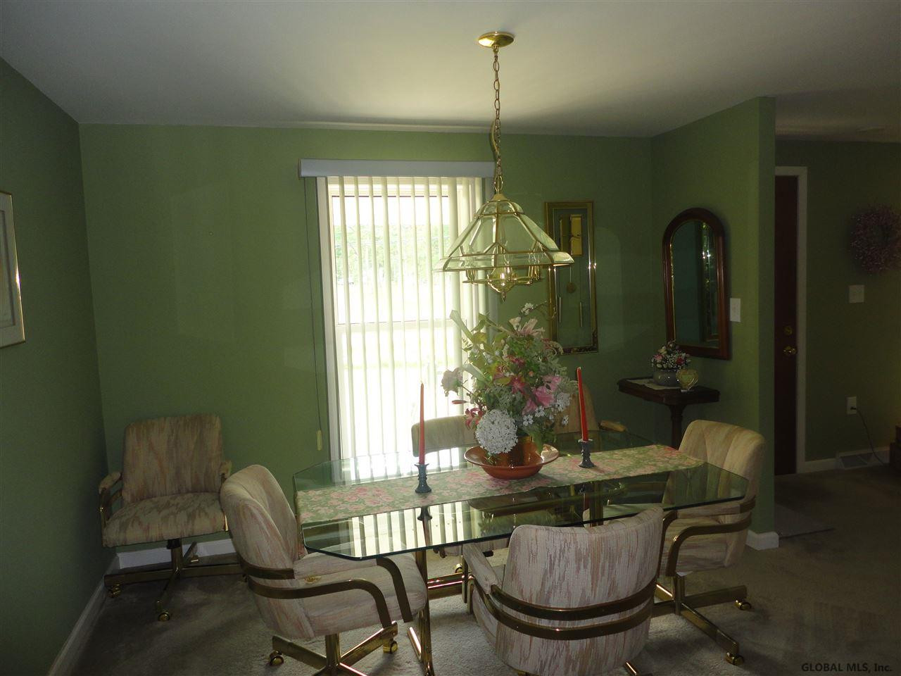 134 Mosher Road Amsterdam, NY 12010 - Photo 5 of 16 Photo 5