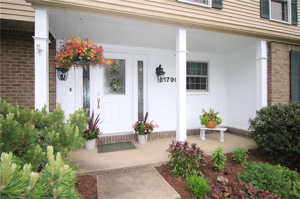 1790 Partridge Run Road Pittsburgh, PA 15241 - Photo 2 of 25 Gallery Image 2