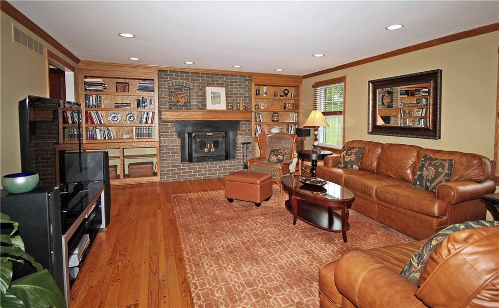 1790 Partridge Run Road Pittsburgh, PA 15241 - Photo 4 of 25 Family room offers a comfortable setting for family gatherings