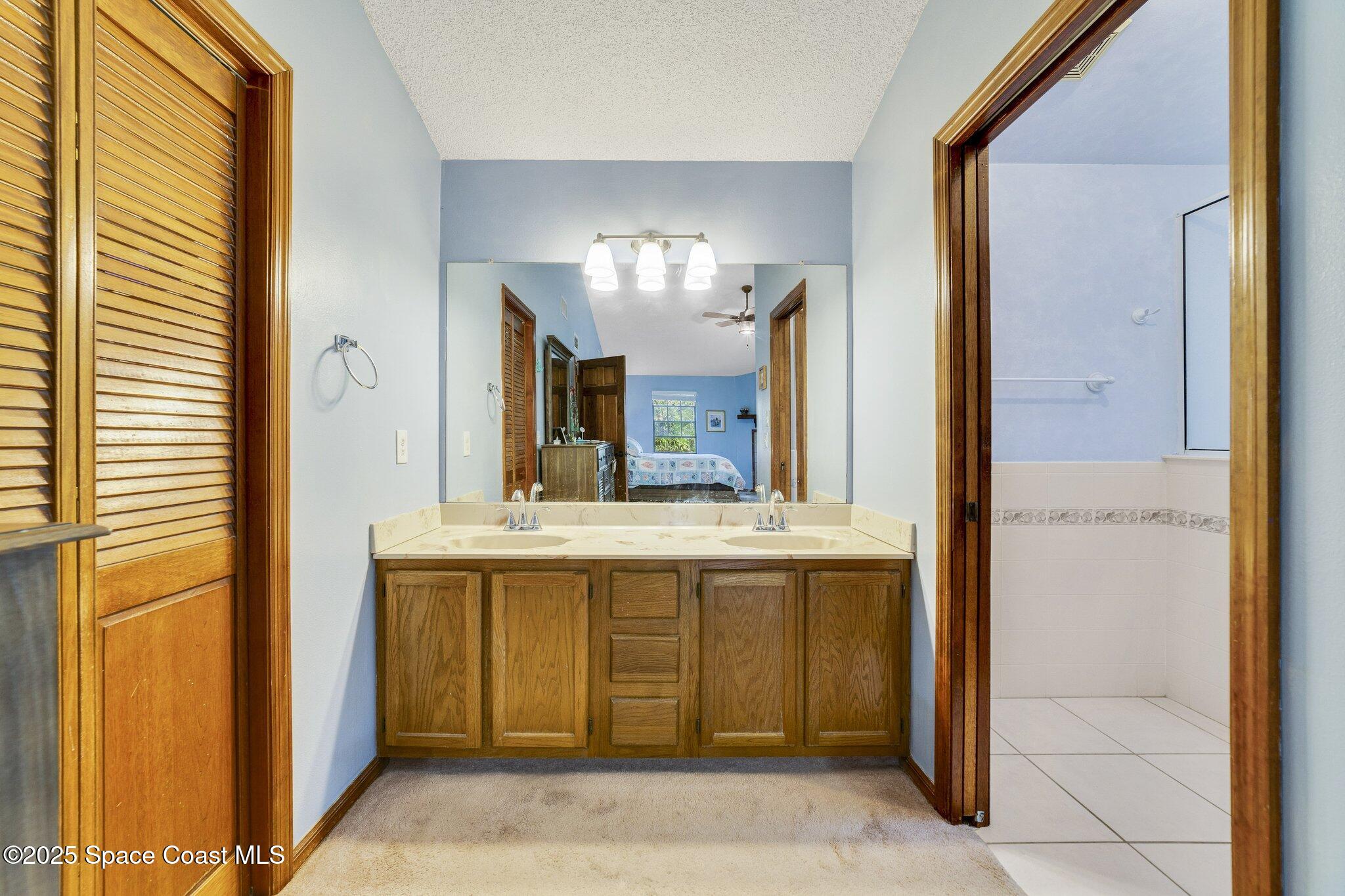 2665 Pomello Road Grant-Valkaria, FL 32950 - Photo 12 of 27 29-web-or-mls-dsc00495-dsc00497