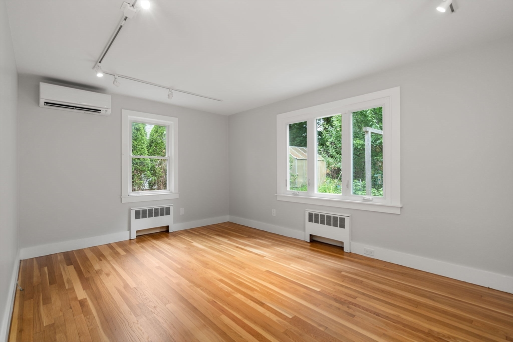15 Judkins Road Medford, MA 02155 - Photo 9 of 29