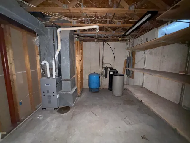 $339,900 | 6831 123rd Avenue, Fennville, MI 49408