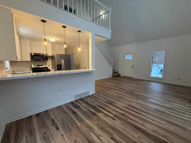 $339,900 | 6831 123rd Avenue, Fennville, MI 49408