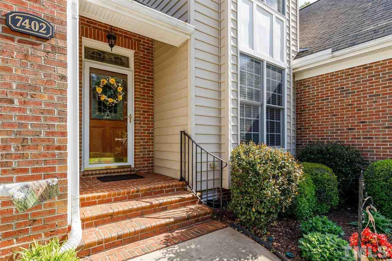 7402 Fontana Ridge Lane Raleigh, NC 27613 - Photo 3 of 30