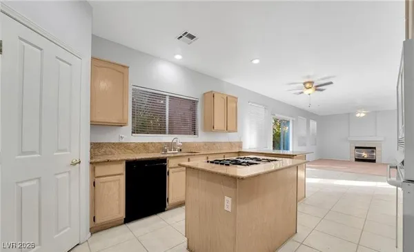 $3,000 | 187 Reed Lane, Henderson, NV 89074