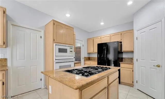 $3,000 | 187 Reed Lane, Henderson, NV 89074