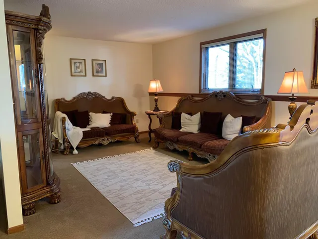 $439,900 | 284 23rd Street Southeast, Willmar, MN 56201