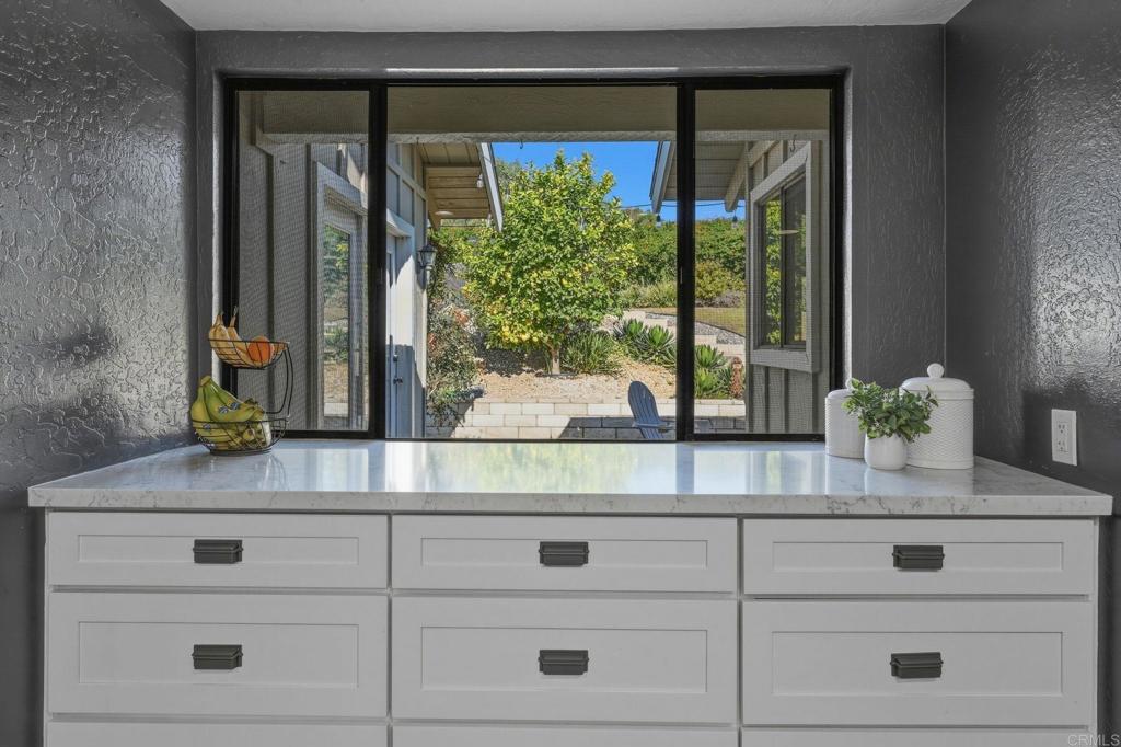929 Pepper Tree Lane Fallbrook, CA 92028 - Photo 14 of 58