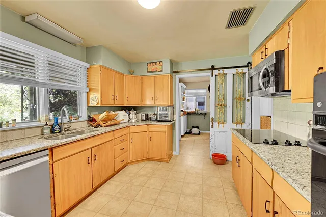 $825,000 | 2917 Lookout View Drive, Golden, CO 80401