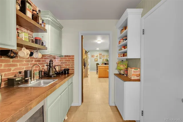 $825,000 | 2917 Lookout View Drive, Golden, CO 80401