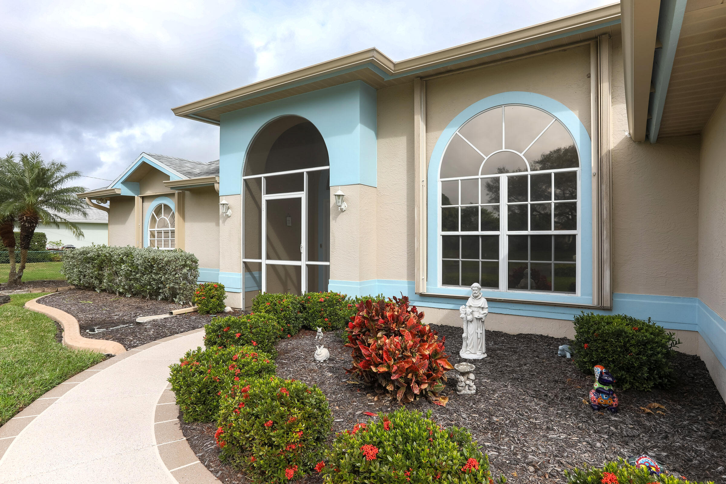 2031 Southeast Pyramid Road Port St. Lucie, FL 34952 - Photo 4 of 79 Front Exterior