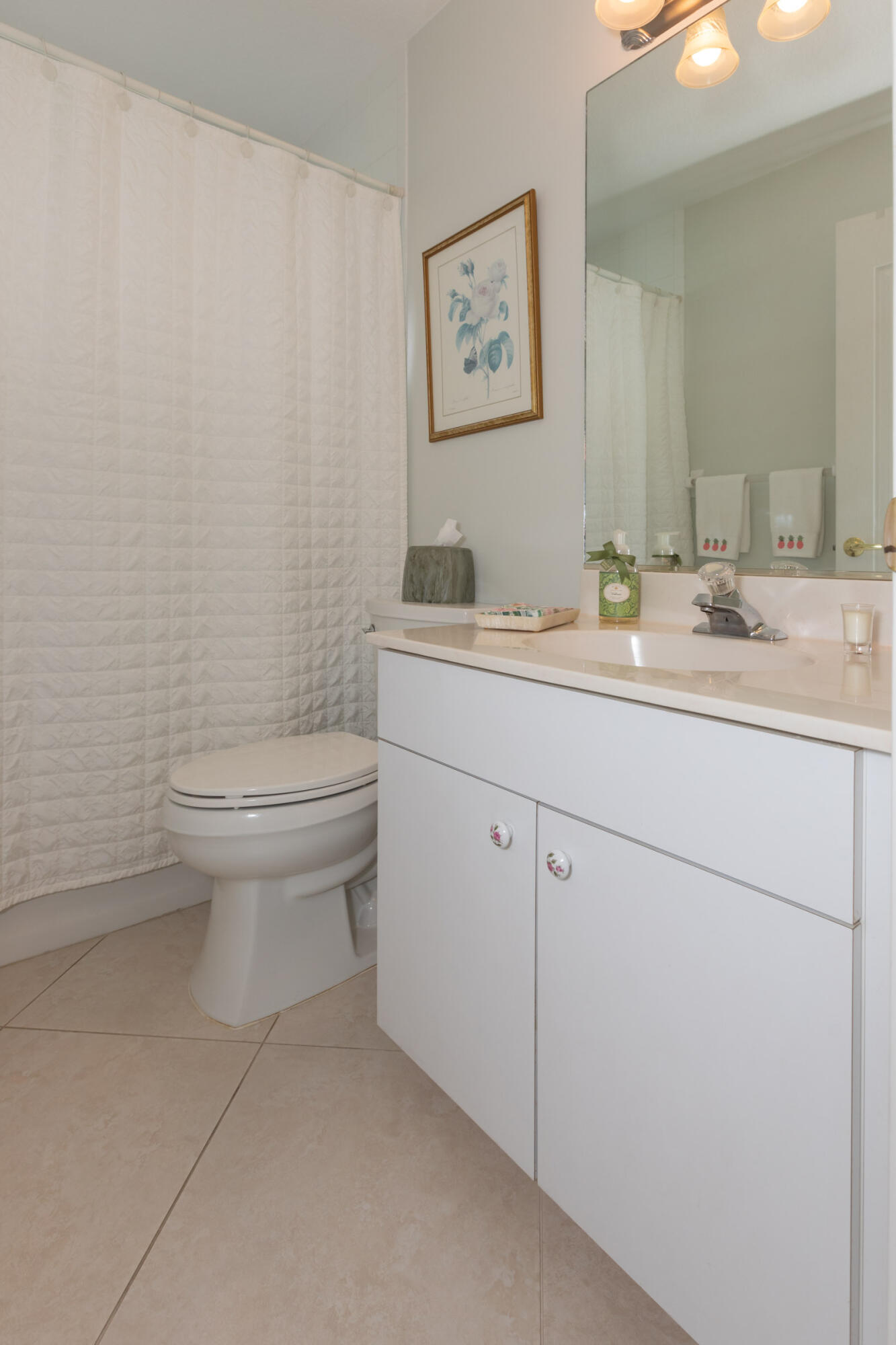 2031 Southeast Pyramid Road Port St. Lucie, FL 34952 - Photo 41 of 79 2nd bathroom