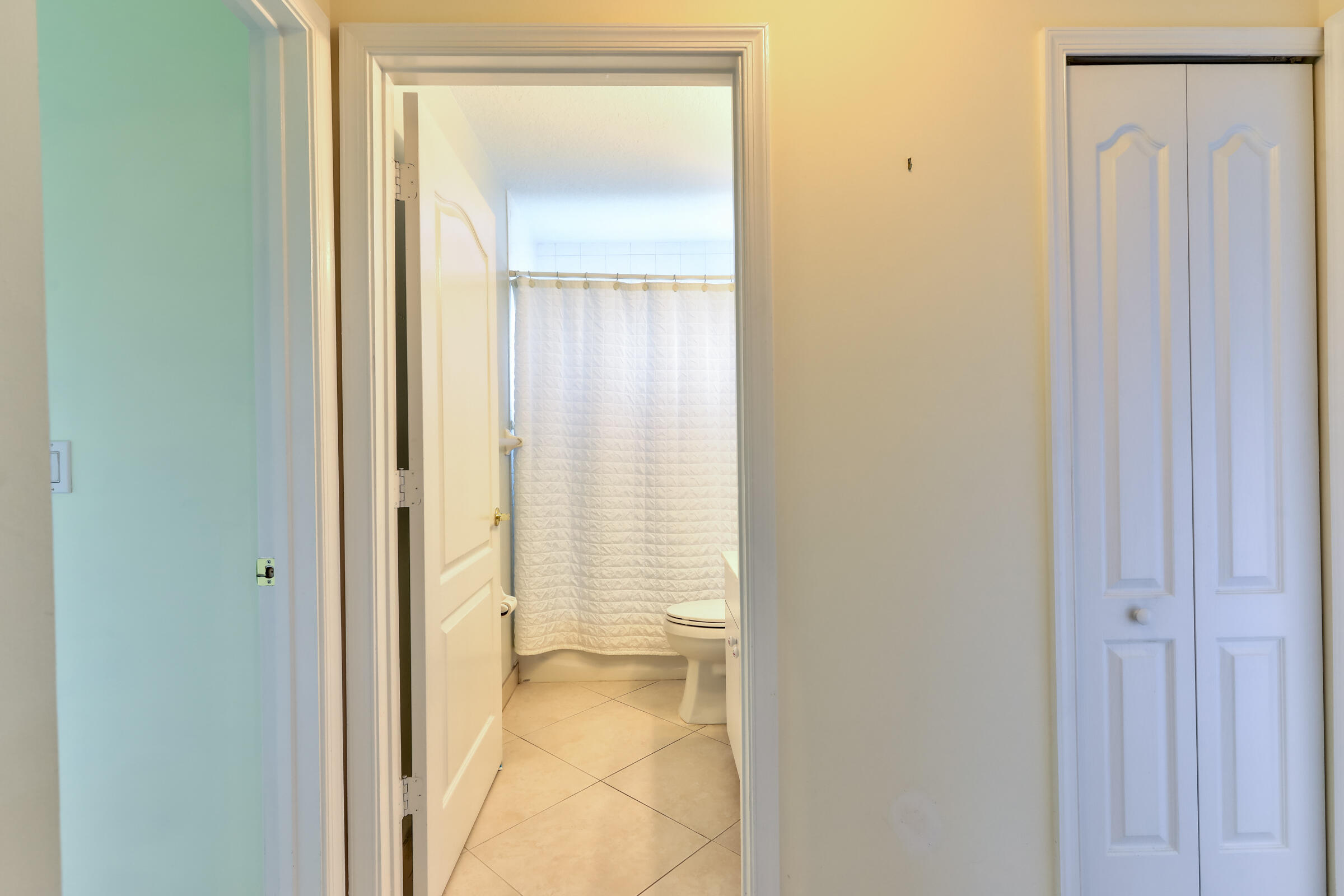 2031 Southeast Pyramid Road Port St. Lucie, FL 34952 - Photo 42 of 79 2nd Bathroom