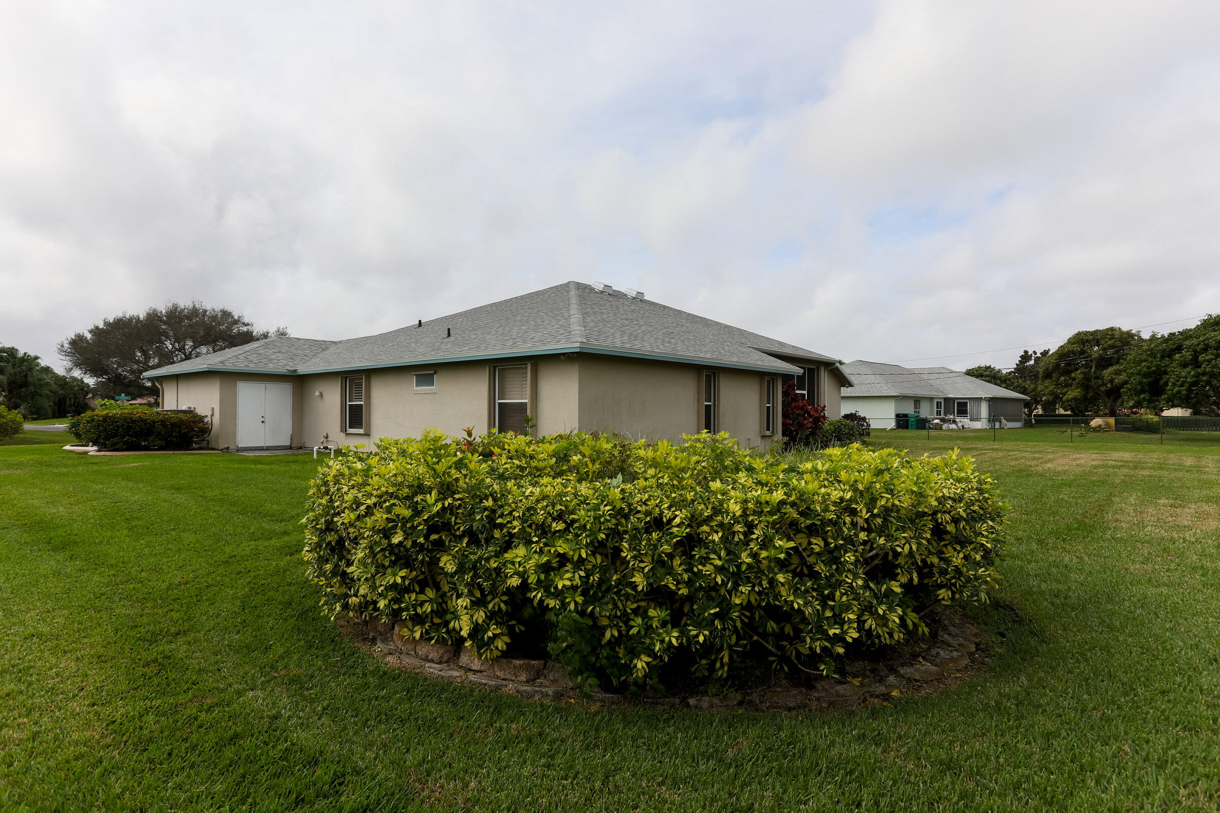 2031 Southeast Pyramid Road Port St. Lucie, FL 34952 - Photo 58 of 79 Rear exterior