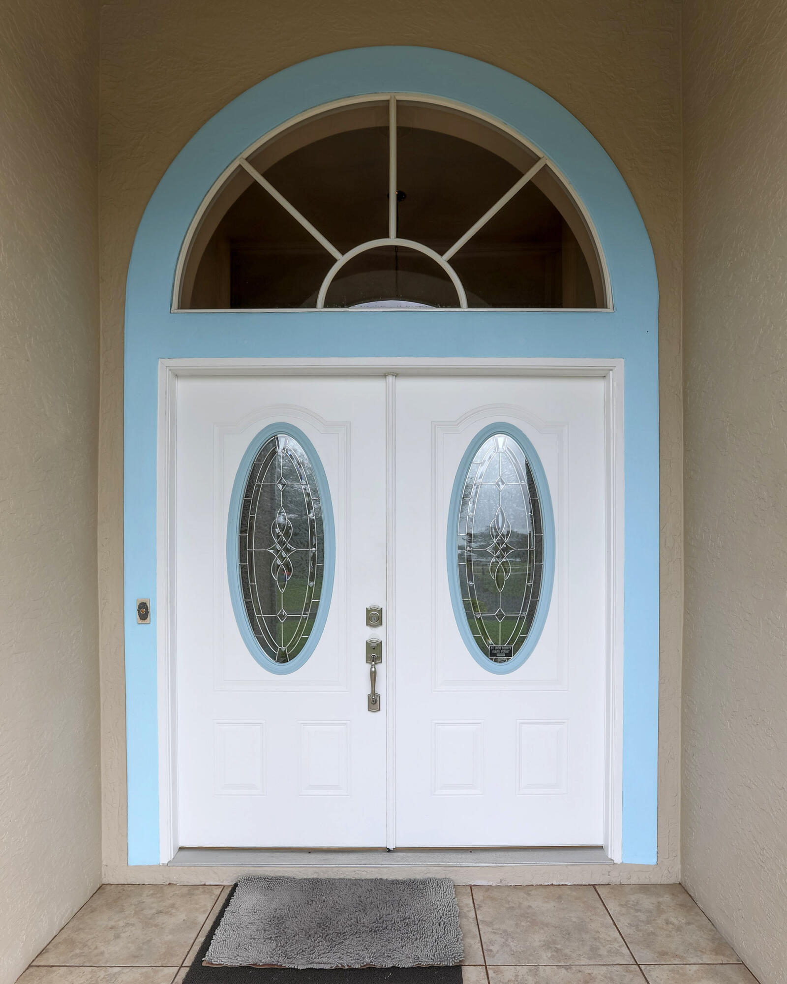 2031 Southeast Pyramid Road Port St. Lucie, FL 34952 - Photo 6 of 79 Screened in Front entrance