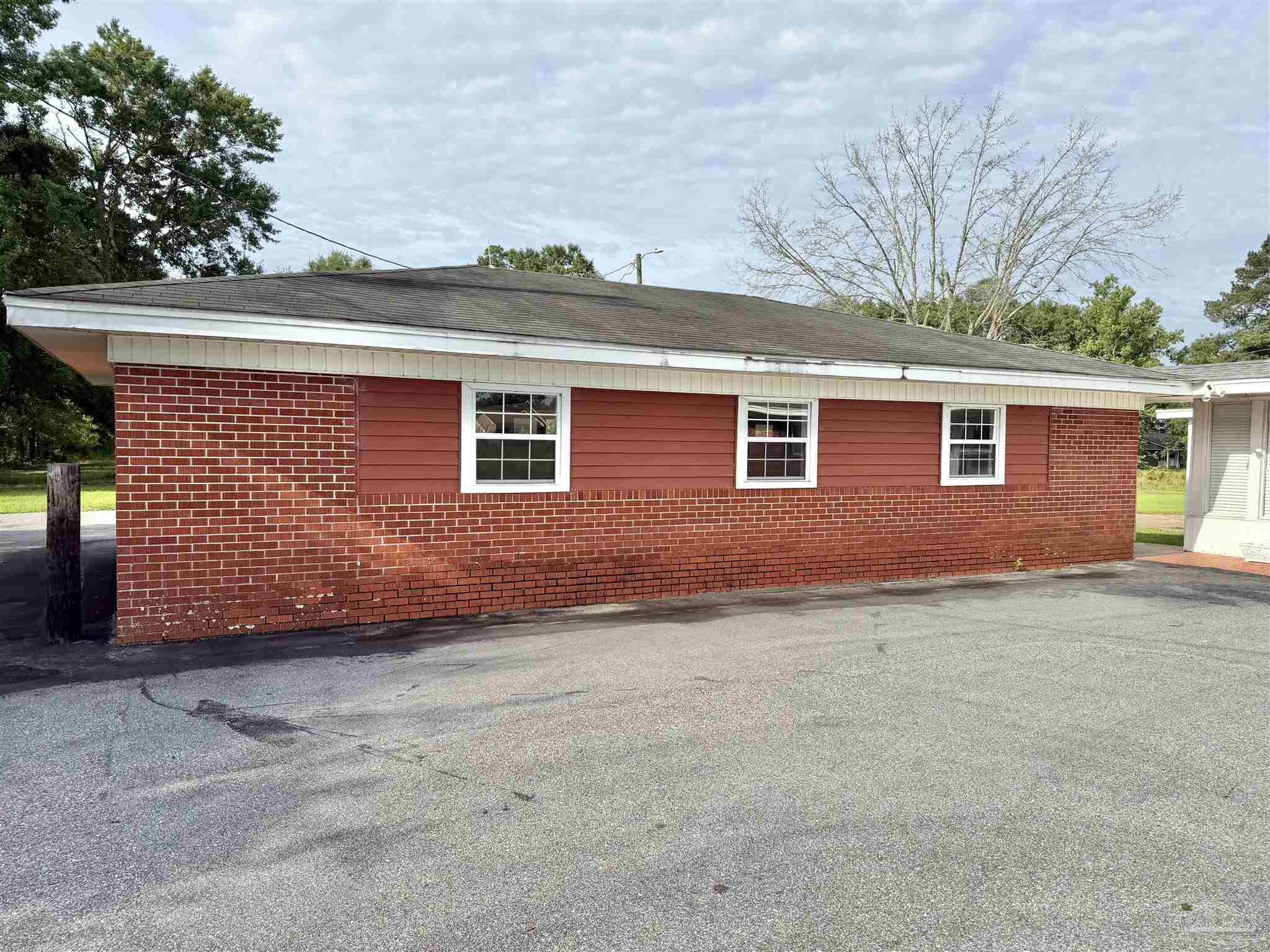 1323 Airport Road Atmore, AL 36502 - Photo 39 of 63