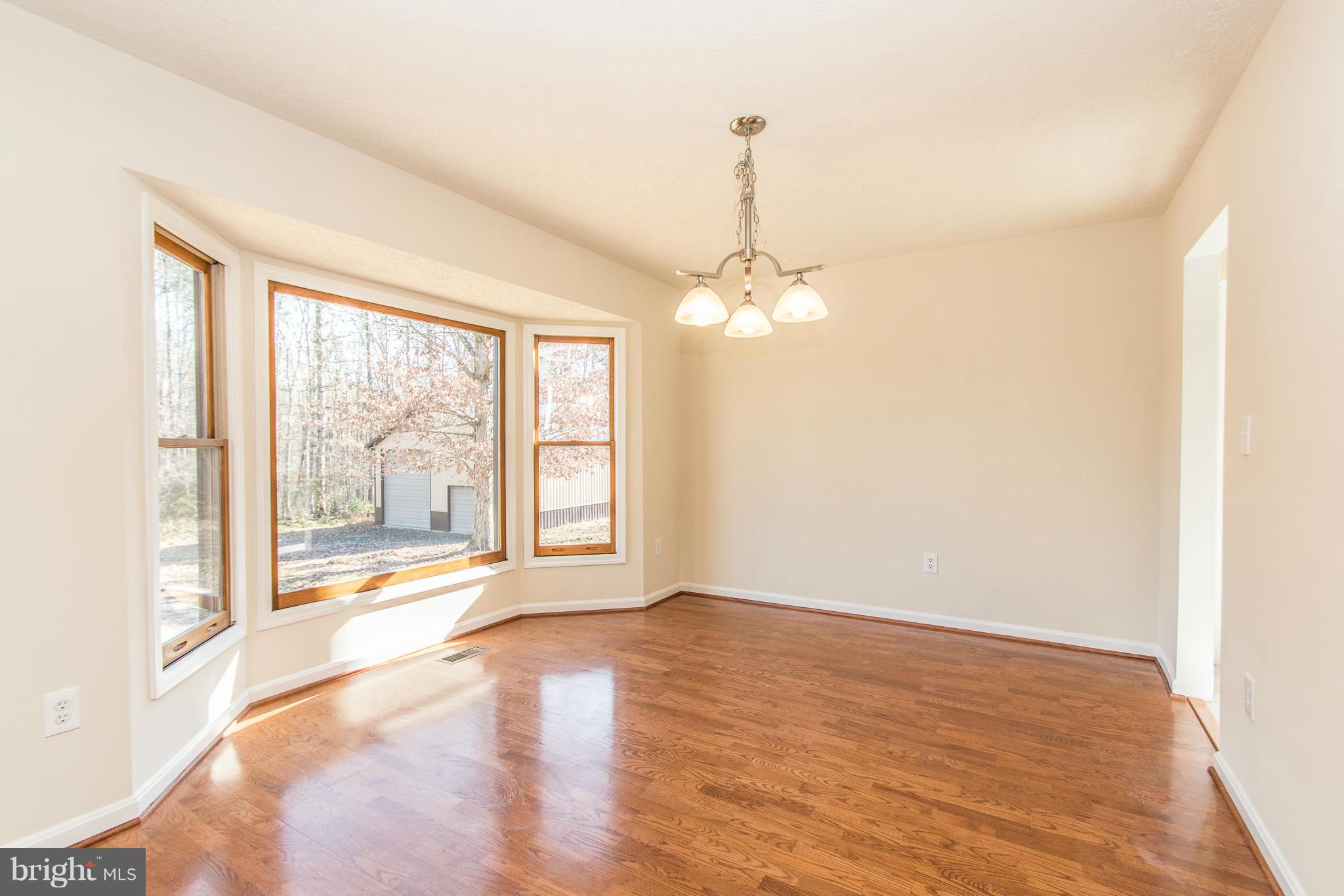 31238 Price Road Locust Grove, VA 22508 - Photo 8 of 30 Dining Room