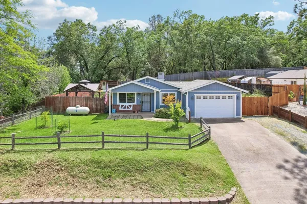 $438,000 | 564 Cappella Drive, Diamond Springs, CA 95619