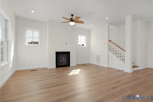 $786,999 | 411 Capt Orris Browne, Cape Charles, VA 23310