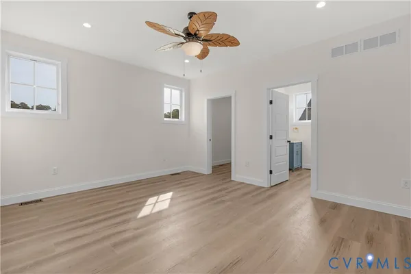 $786,999 | 411 Capt Orris Browne, Cape Charles, VA 23310