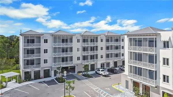 $1,800 | 26600 Rosewood Pointe Drive, Unit 303, Bonita Springs, FL 34135