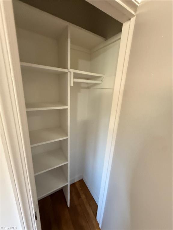 220 North Hawthorne Road, Unit C Winston-Salem, NC 27104 - Photo 4 of 9