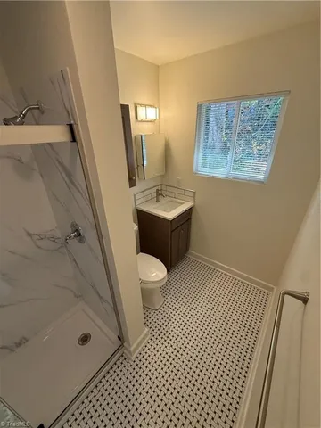 $925 | 220 North Hawthorne Road, Unit C, Winston-Salem, NC 27104