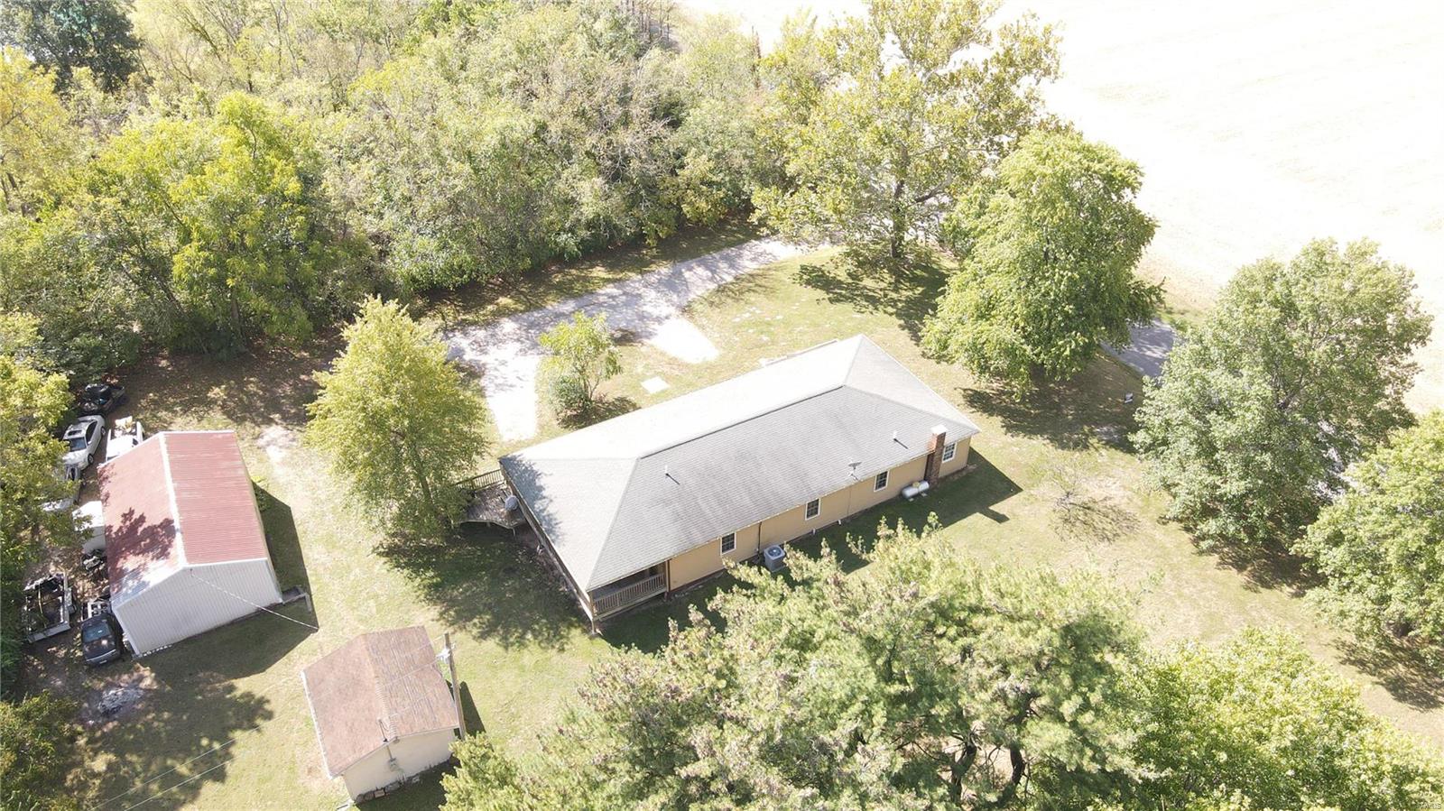 17396 Indian Lake Road Jerseyville, IL 62052 - Photo 39 of 52