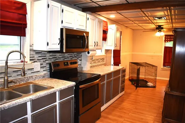 $209,900 | 3501 County Road 400, Amazonia, MO 64421