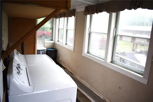 $209,900 | 3501 County Road 400, Amazonia, MO 64421